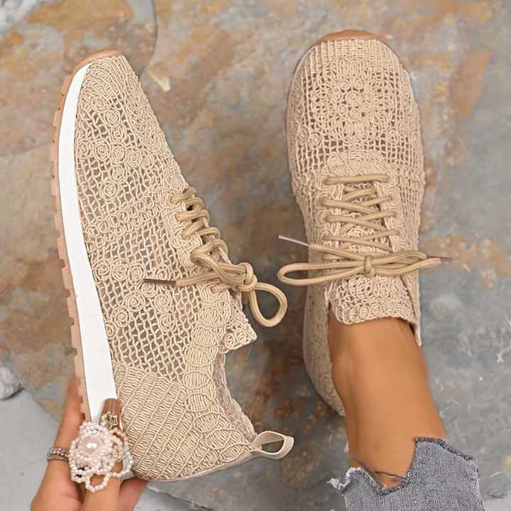 Chloe™| Ferana Orthopedic Lace Sneakers