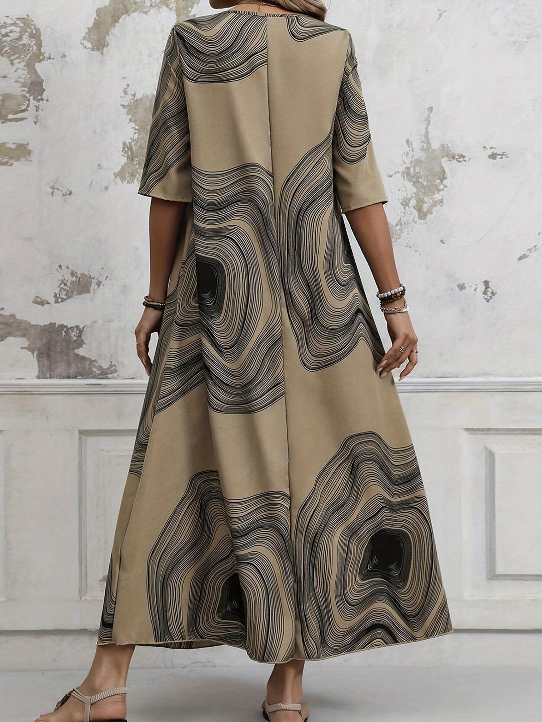 Freya | Abstract Earth-Tone Maxi Dress