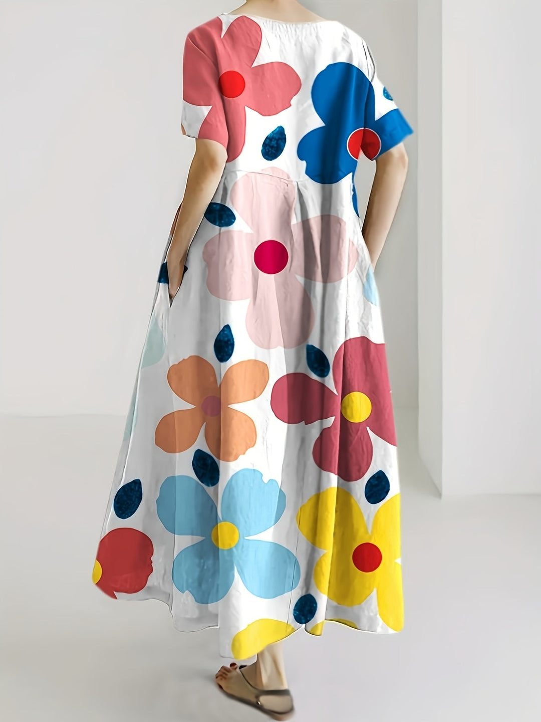 Daisy | Retro Pop Floral Swing Dress