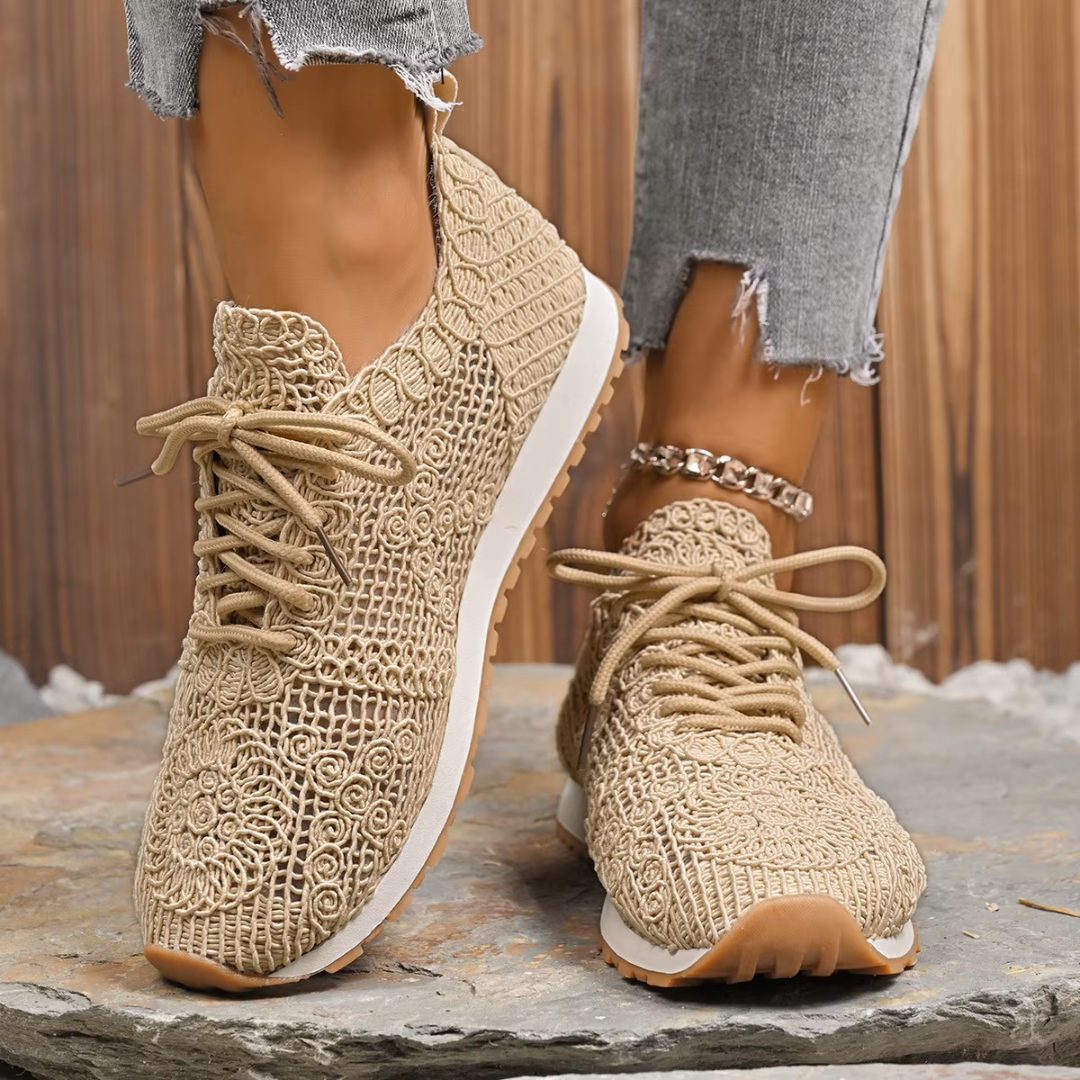 Chloe™| Ferana Orthopedic Lace Sneakers