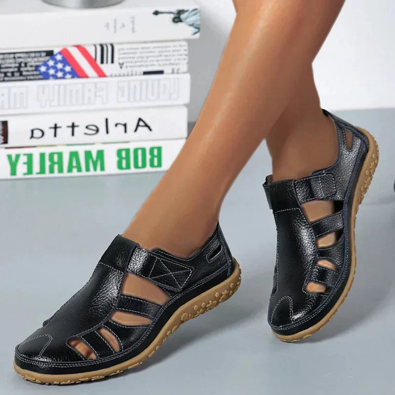 Chloe™| Genise Walking Shoes