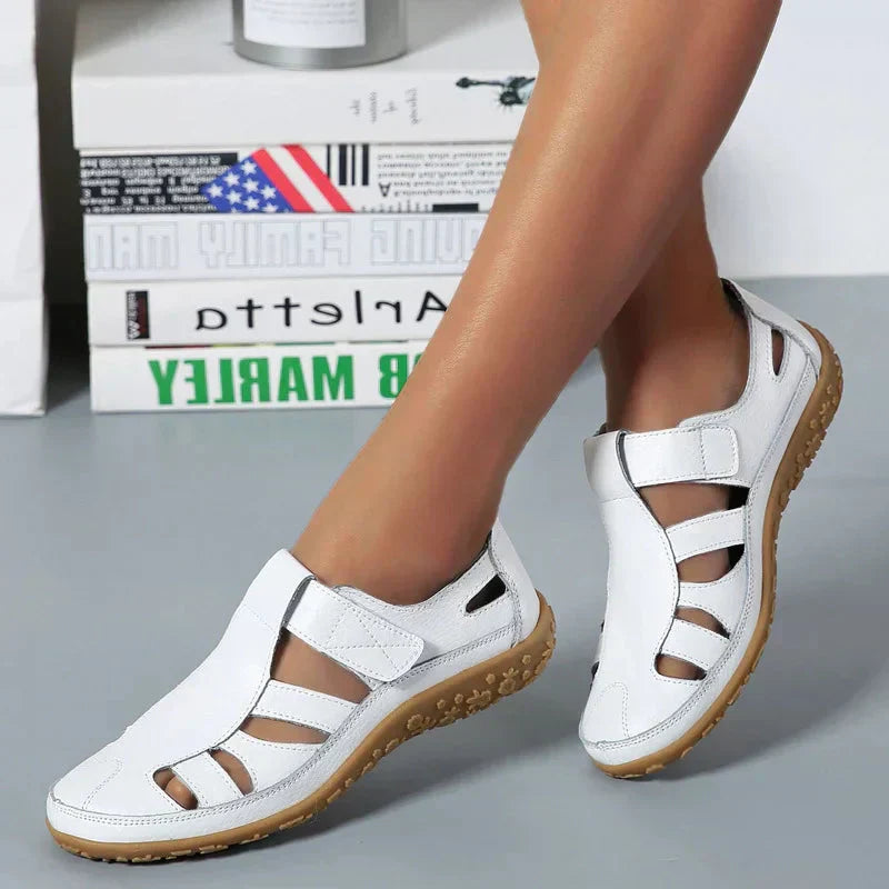 Chloe™| Genise Walking Shoes