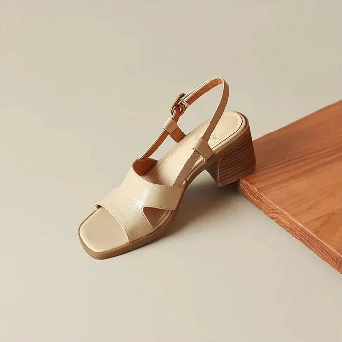 Chloe™| Elanora Comfortable Sandals