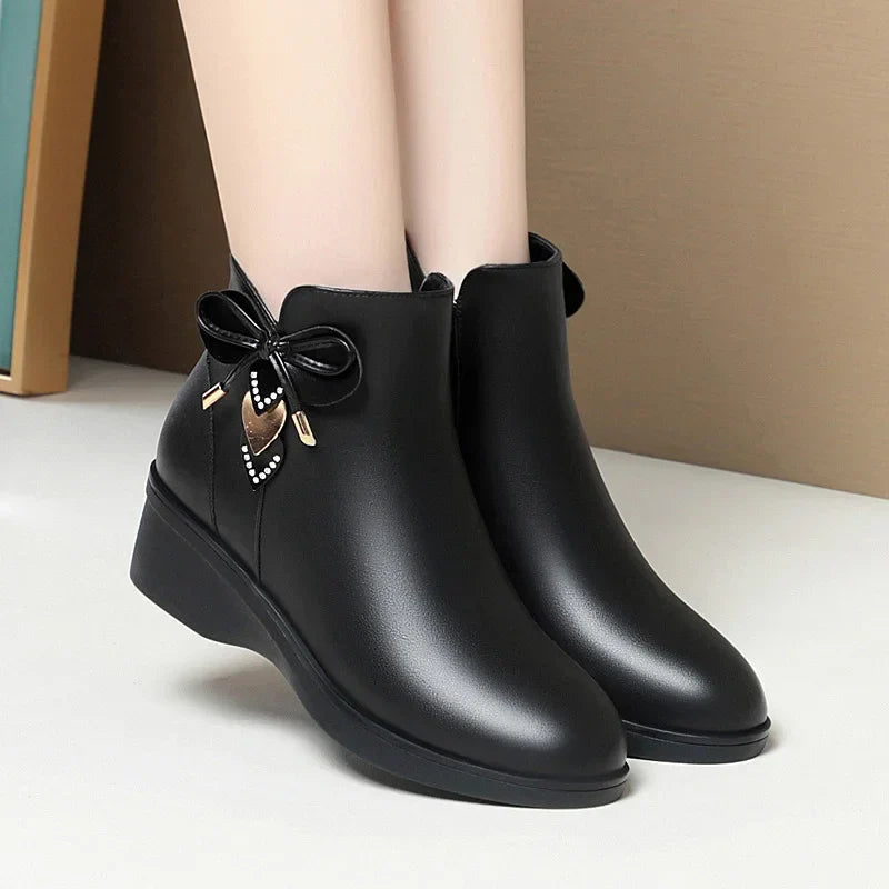 Chloe™| Elowen Leather Ankle Boots