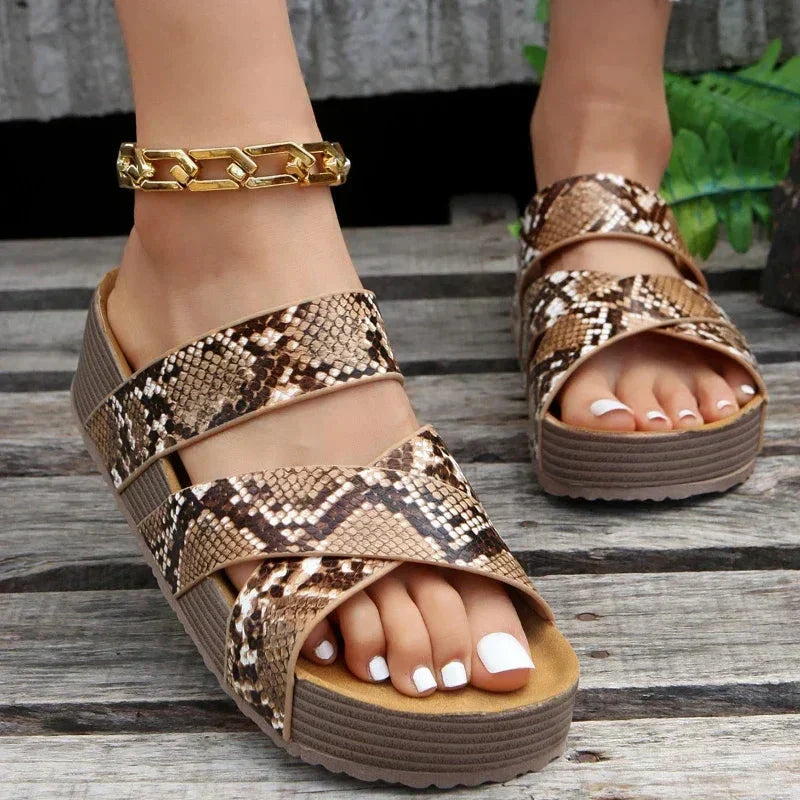 Chloe™| Levia Orthopedic Sandals