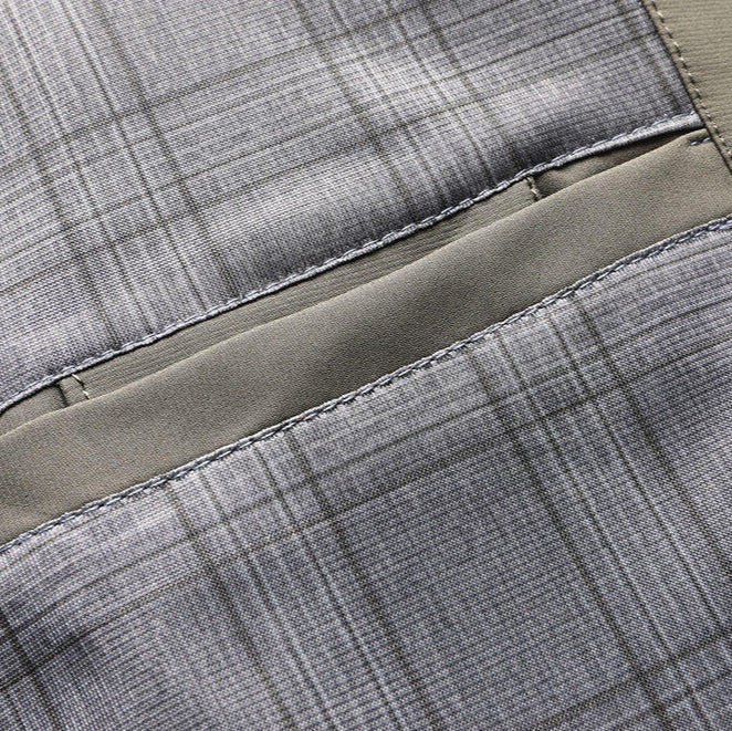 Larwin Windbreaker Jacket