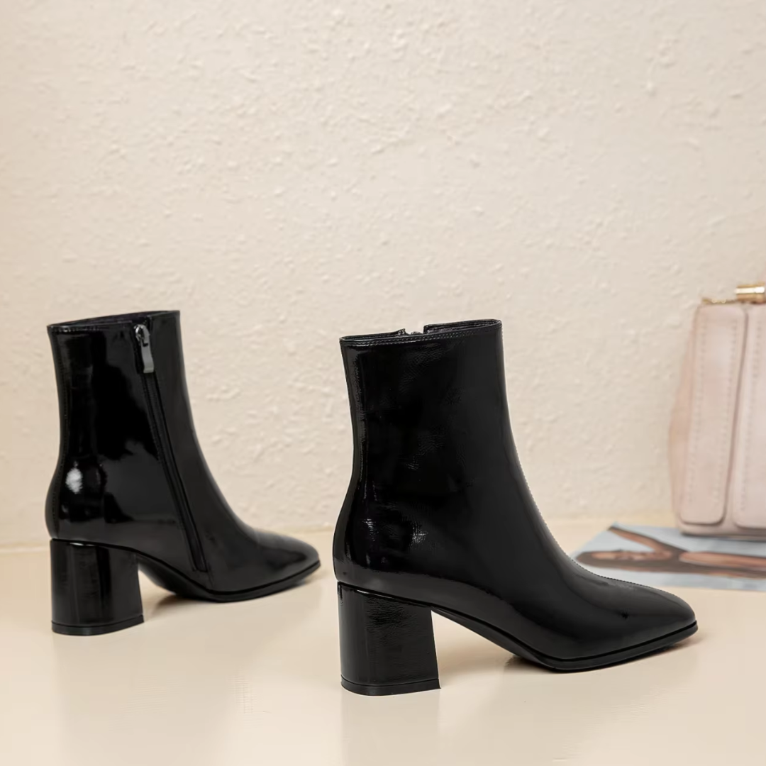 Chloe™| Noelle Ankle Boots