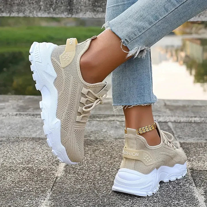 Chloe™| Dasey Orthopedic Sneakers