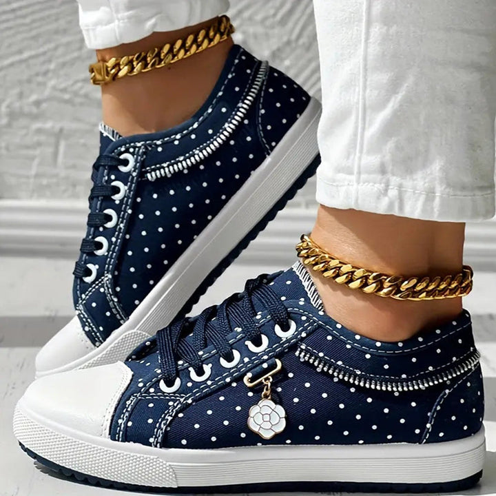 Chloe™| Cassandra Stylish Sneakers