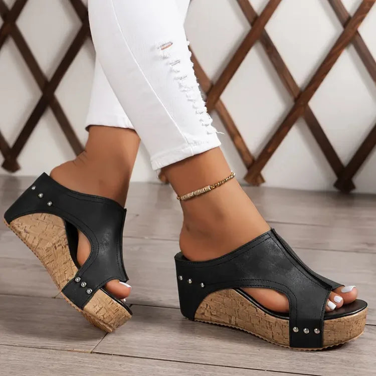 Chloe™| Melani Orthopedic Heels