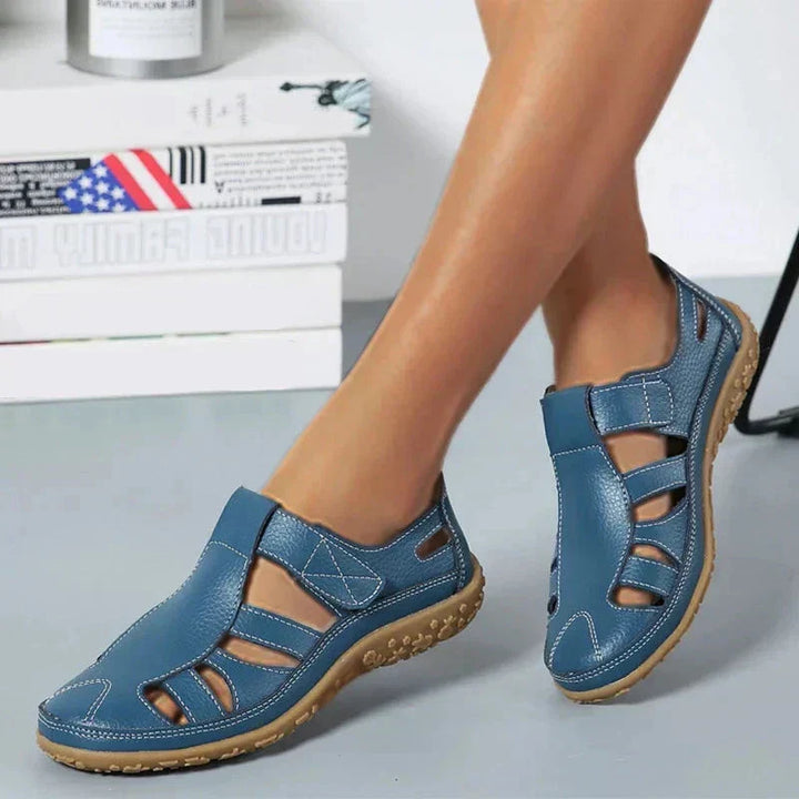 Chloe™| Genise Walking Shoes