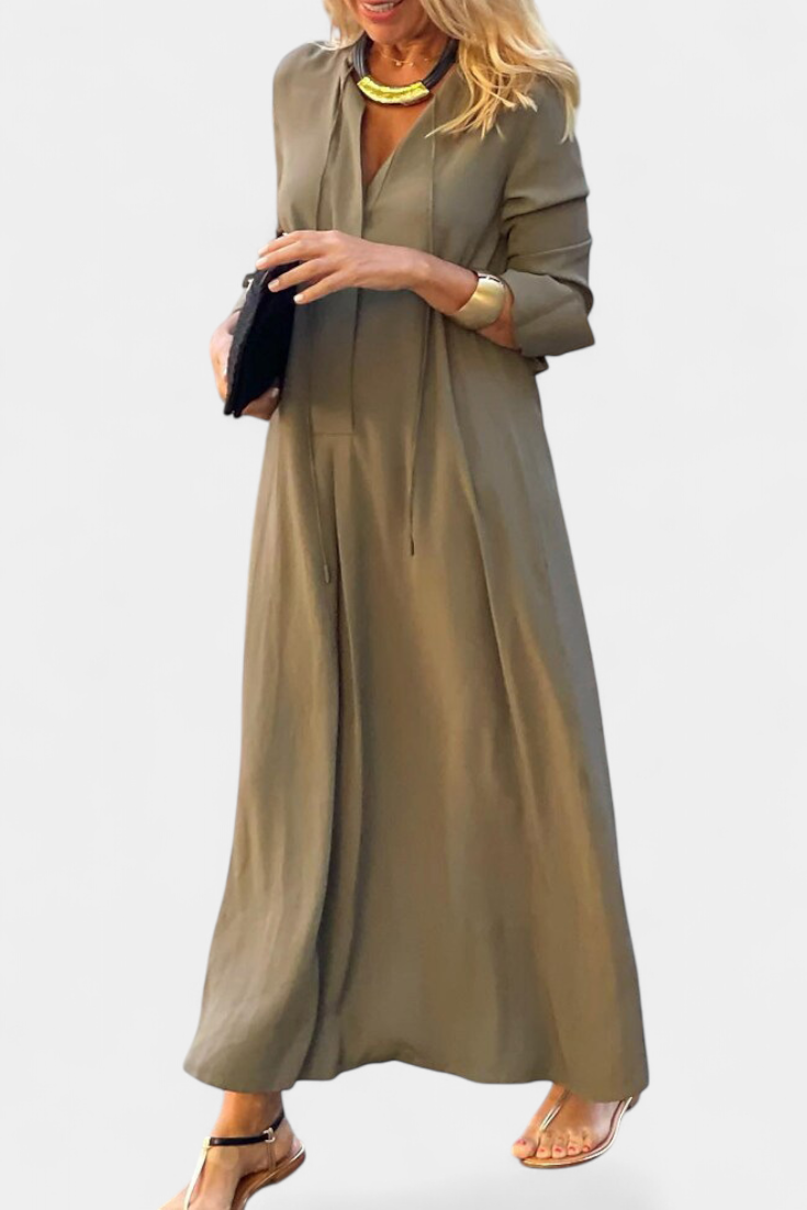 Verónica Dress with Long Sleeves and V-Neck