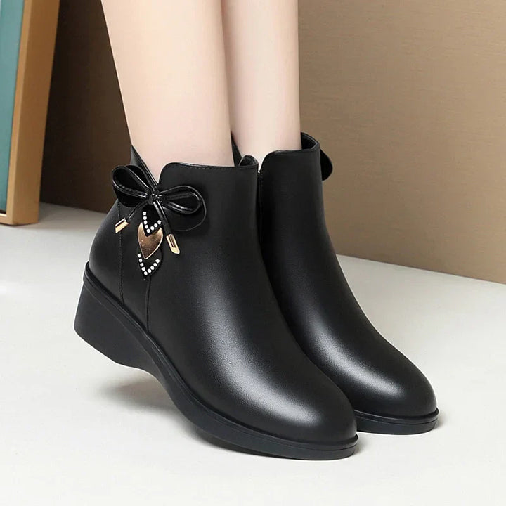 Chloe™| Elowen Leather Ankle Boots