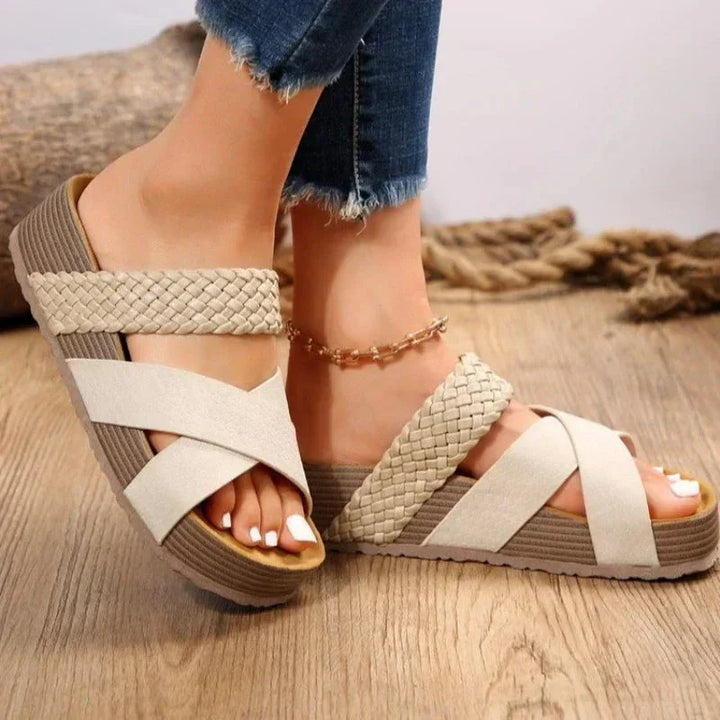 Chloe™| Levia Orthopedic Sandals